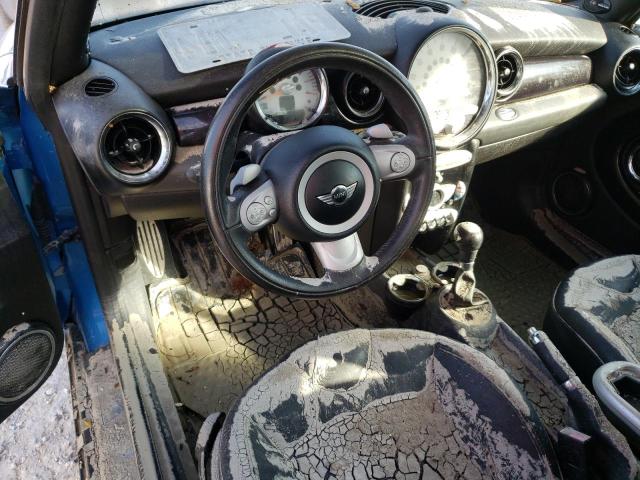Foto 8 de la subasta – 2010 MINI COOPER S C con VIN WMWMM3C54ATZ32780