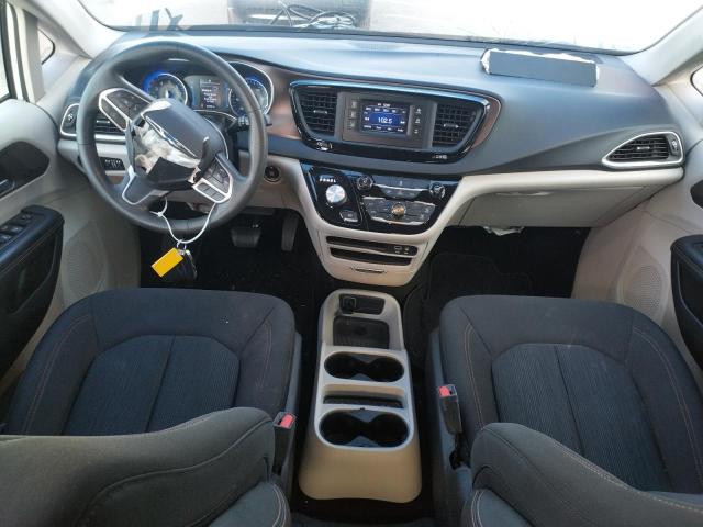 Photo 8 from auction – 2017 CHRYSLER PACIFICA L with VIN 2C4RC1CG4HR598334