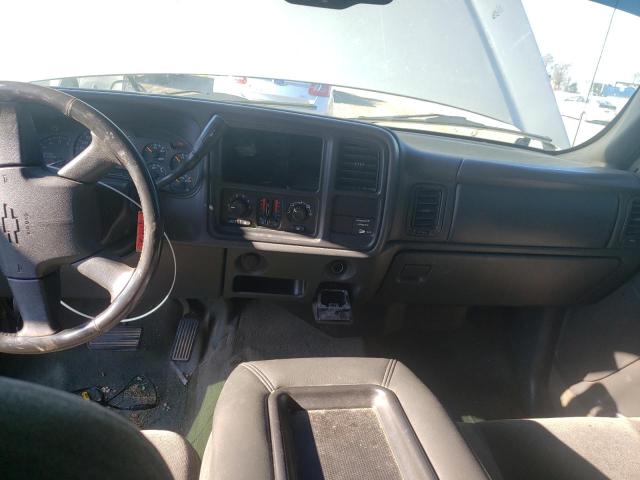 Photo 8 from auction – 2004 CHEVROLET SILVERADO with VIN 2GCEK19T741177321
