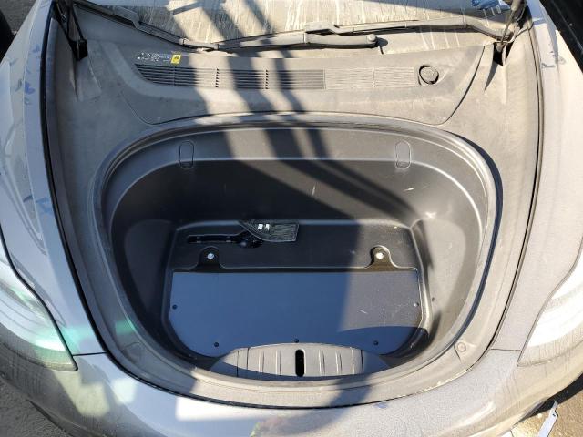 Photo 11 from auction – 2018 TESLA MODEL 3 with VIN 5YJ3E1EA6JF024182