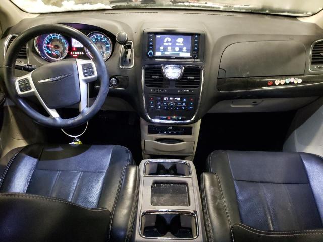 Photo 8 from auction – 2016 CHRYSLER TOWN & COU with VIN 2C4RC1CG6GR191016