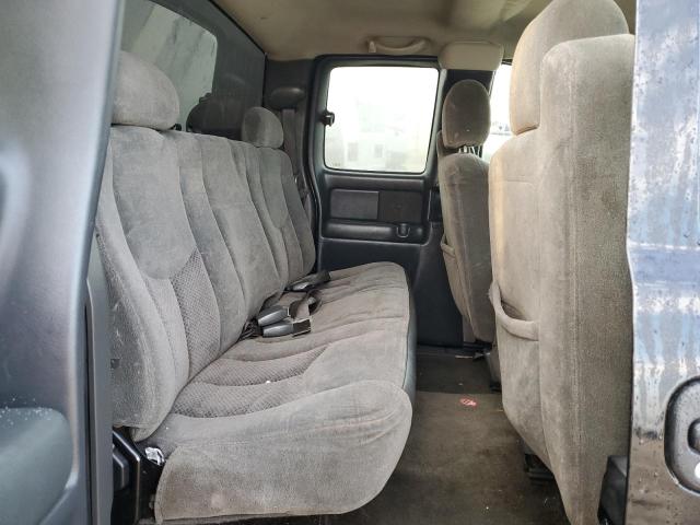 Photo 10 from auction – 2003 CHEVROLET SILV1500 2 with VIN 2GCEC19V131232455