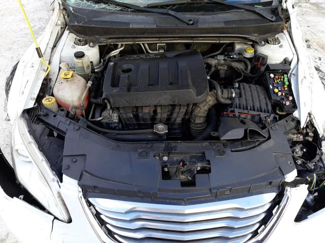 Photo 11 from auction – 2012 CHRYSLER 200 TOURIN with VIN 1C3BCBEB9CN215541