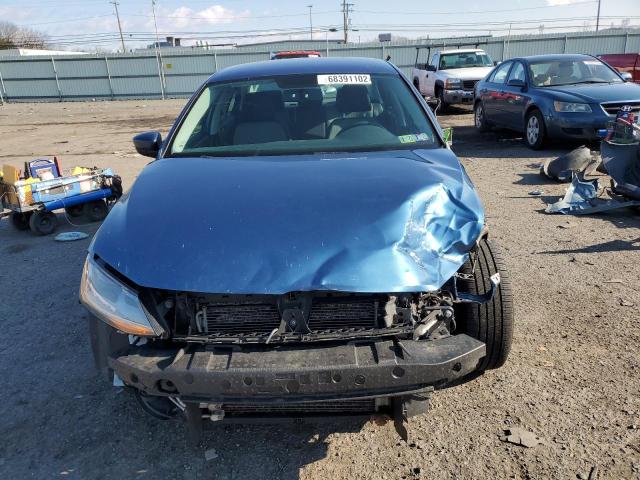 Photo 5 from auction – 2017 VOLKSWAGEN JETTA S with VIN 3VW167AJ4HM330488