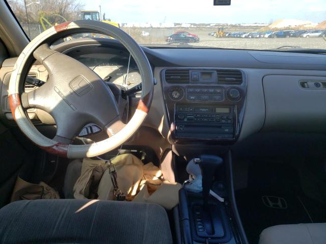 Photo 8 from auction – 2000 HONDA ACCORD with VIN 1HGCG6698YA093052