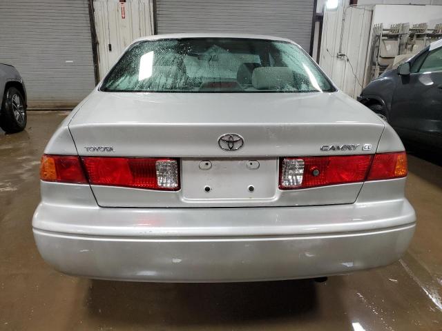 Photo 6 from auction – 2000 TOYOTA CAMRY CE with VIN 4T1BG22K6YU697012