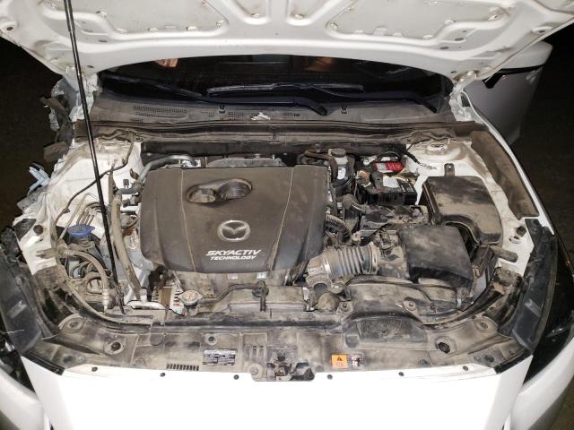 Photo 11 from auction – 2018 MAZDA 3 SPORT with VIN 3MZBN1K79JM189947