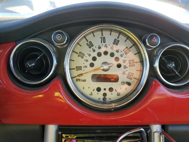 Photo 9 from auction – 2005 MINI COOPER S with VIN WMWRH33545TK55374