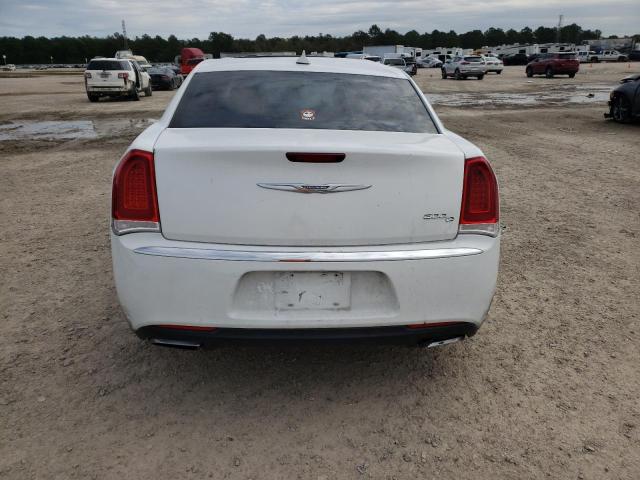 Photo 6 from auction – 2016 CHRYSLER 300C with VIN 2C3CCAEG6GH212248