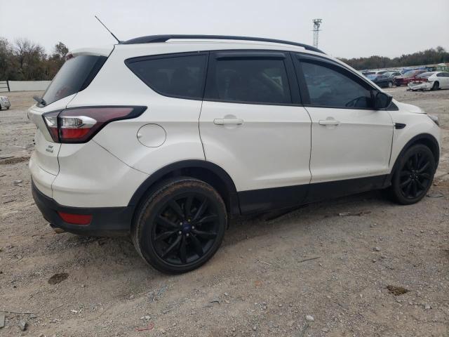 Photo 3 from auction – 2017 FORD ESCAPE SE with VIN 1FMCU0GD6HUC49073