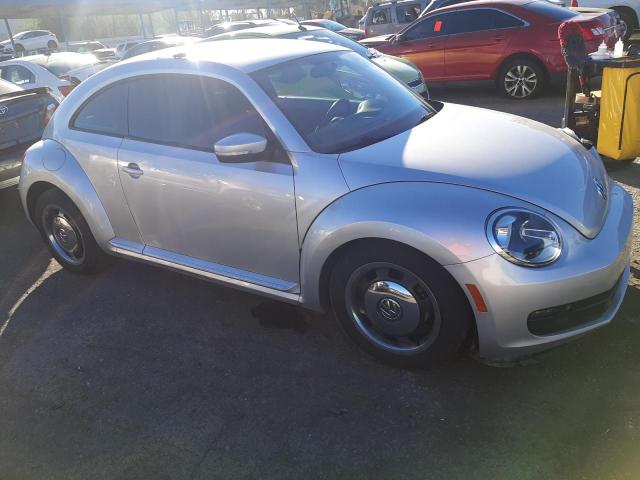Foto 4 de la subasta – 2012 VOLKSWAGEN BEETLE con VIN 3VWJP7AT8CM632566