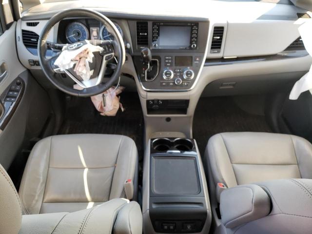 Photo 8 from auction – 2018 TOYOTA SIENNA XLE with VIN 5TDDZ3DC1JS207167