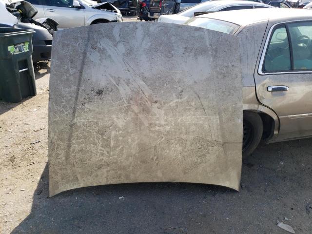 Photo 12 from auction – 2002 MERCURY GRAND MARQ with VIN 2MEFM75W62X622903