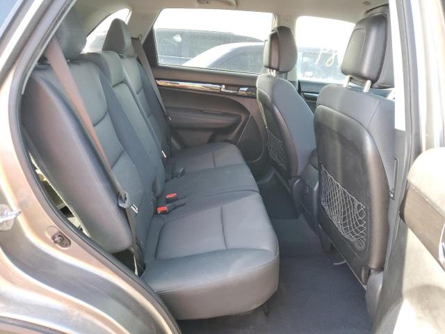 Photo 10 from auction – 2013 KIA SORENTO LX with VIN 5XYKT3A67DG382712