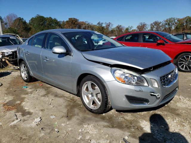 Photo 4 from auction – 2013 VOLVO S60 T5 with VIN YV1612FS0D1227906
