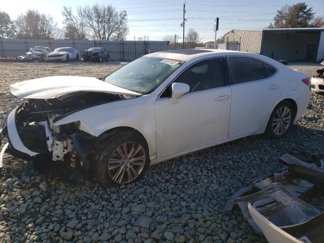 LEXUS ES 350 2013 with VIN JTHBK1GG1D2010279 - Photo from auction