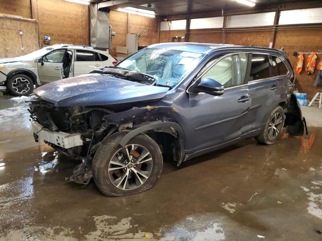 TOYOTA HIGHLANDER 2016 with VIN 5TDJKRFH4GS310532 - Photo from auction