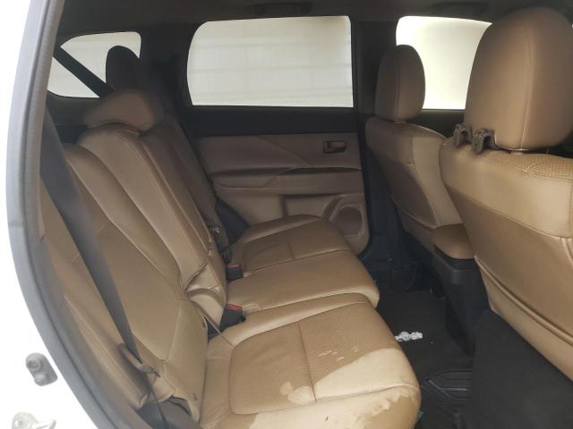 Photo 11 from auction – 2015 MITSUBISHI OUTLANDER with VIN JA4AD3A34FZ004182