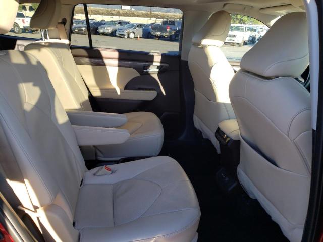 Photo 11 from auction – 2021 TOYOTA HIGHLANDER with VIN 5TDXBRCH6MS531060
