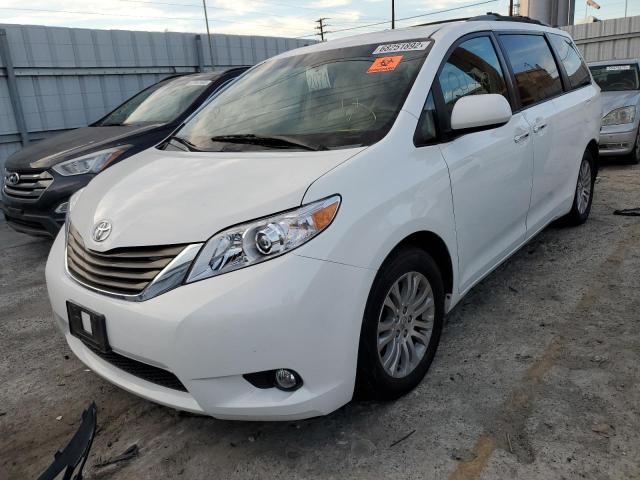 Photo 1 from auction – 2013 TOYOTA SIENNA XLE with VIN 5TDYK3DC6DS324866
