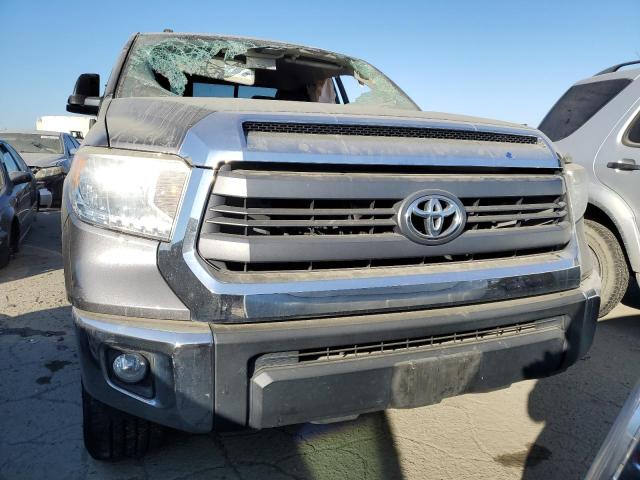 Photo 5 from auction – 2014 TOYOTA TUNDRA DOU with VIN 5TFRY5F15EX164890