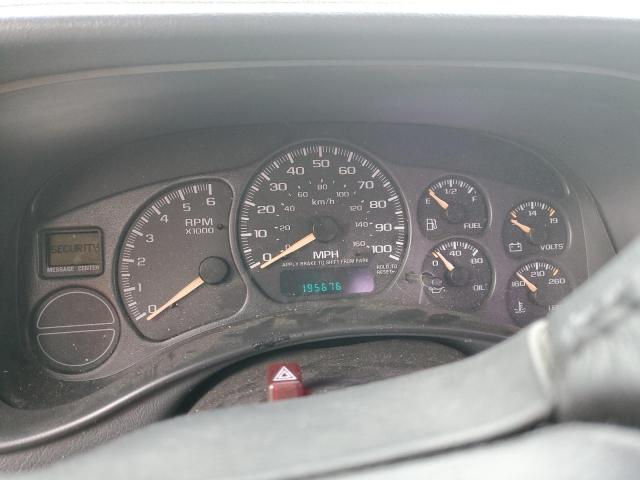 Photo 9 from auction – 2002 CHEVROLET SILVERADO with VIN 1GCEC14V22Z195851