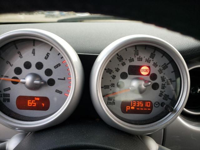 Photo 9 from auction – 2006 MINI COOPER with VIN WMWRC33506TJ79507