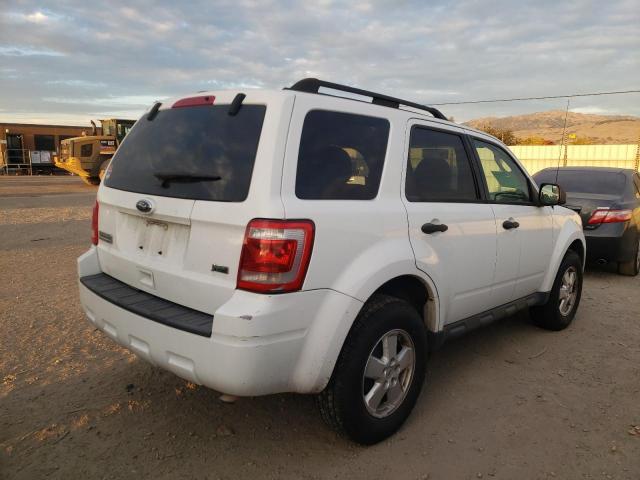 Photo 3 from auction – 2010 FORD ESCAPE XLT with VIN 1FMCU0DG8AKA94042