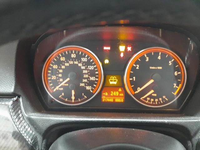 Photo 9 from auction – 2006 BMW 325 XI with VIN WBAVD13526KT80511