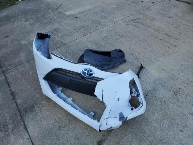 Photo 12 from auction – 2016 TOYOTA PRIUS C with VIN JTDKDTB34G1133841