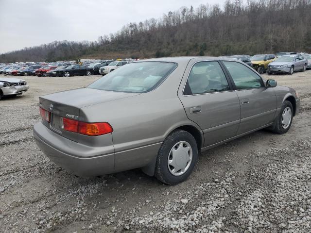 Photo 3 from auction – 2000 TOYOTA CAMRY CE with VIN 4T1BG22KXYU715205