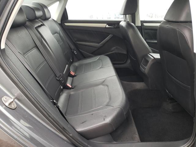 Photo 10 from auction – 2015 VOLKSWAGEN PASSAT S with VIN 1VWAS7A34FC013547