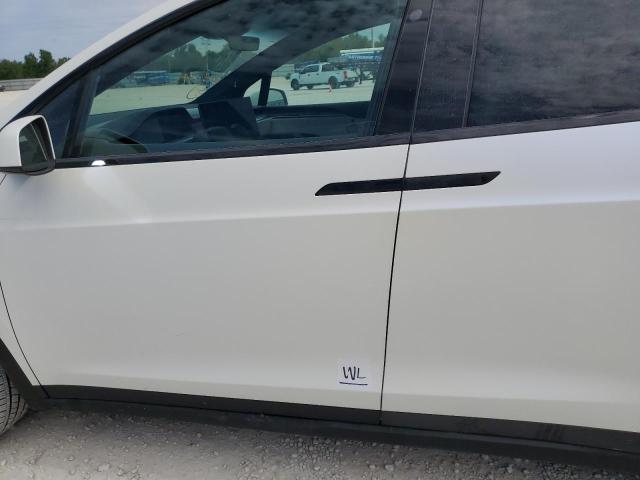 Photo 12 from auction – 2022 TESLA MODEL X with VIN 7SAXCBE67NF353216