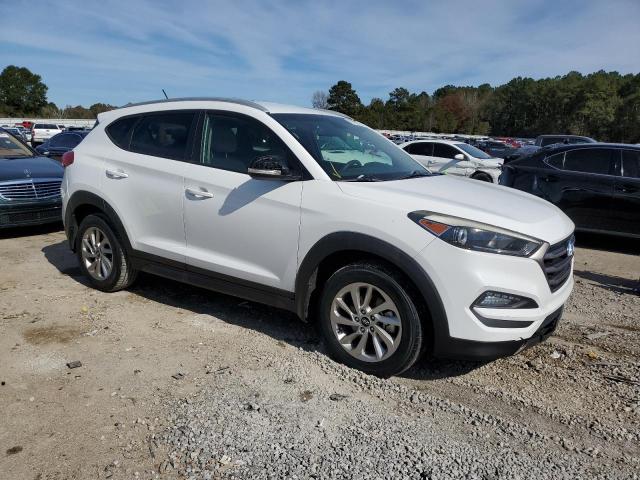 Photo 4 from auction – 2016 HYUNDAI TUCSON LIM with VIN KM8J33A27GU099329