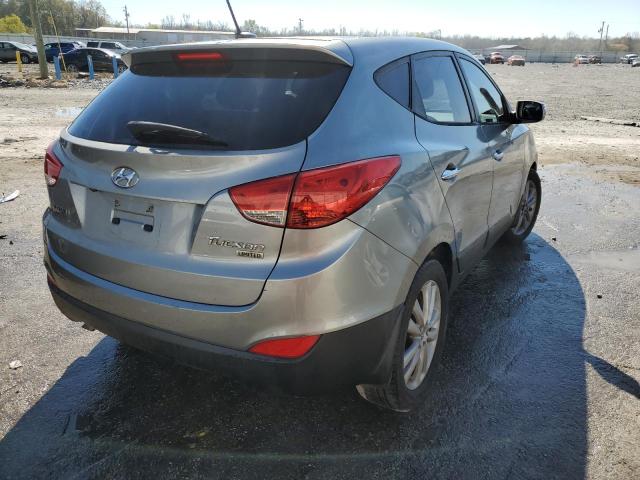 Photo 3 from auction – 2011 HYUNDAI TUCSON GLS with VIN KM8JU3AC2BU219679
