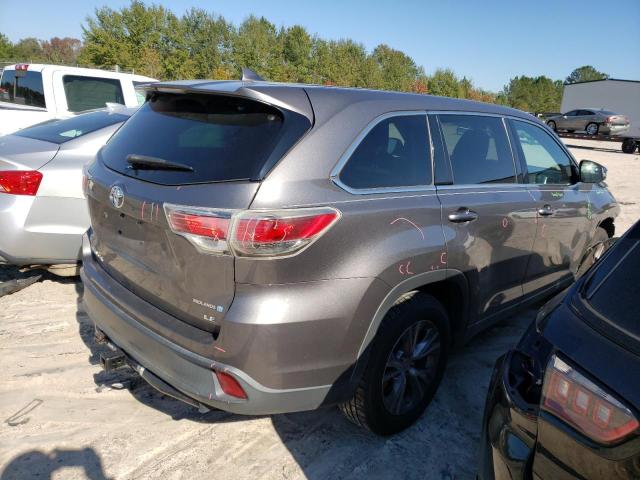Photo 3 from auction – 2015 TOYOTA HIGHLANDER with VIN 5TDZKRFH9FS093402