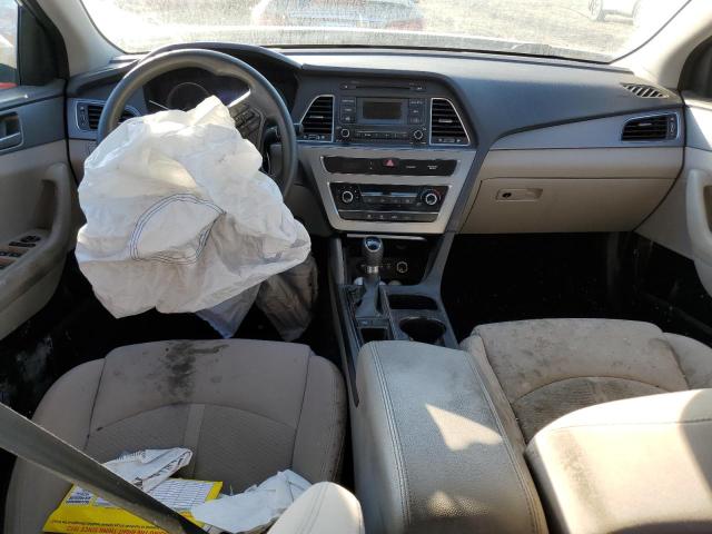 Photo 8 from auction – 2017 HYUNDAI SONATA SE with VIN 5NPE24AF3HH497991