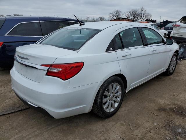 Photo 3 from auction – 2014 CHRYSLER 200 TOURIN with VIN 1C3CCBBG5EN114035