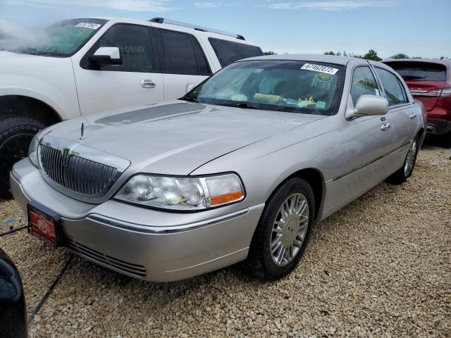 LINCOLN TOWN CAR S 2010 with VIN 2LNBL8CV7AX631302 - Photo from auction