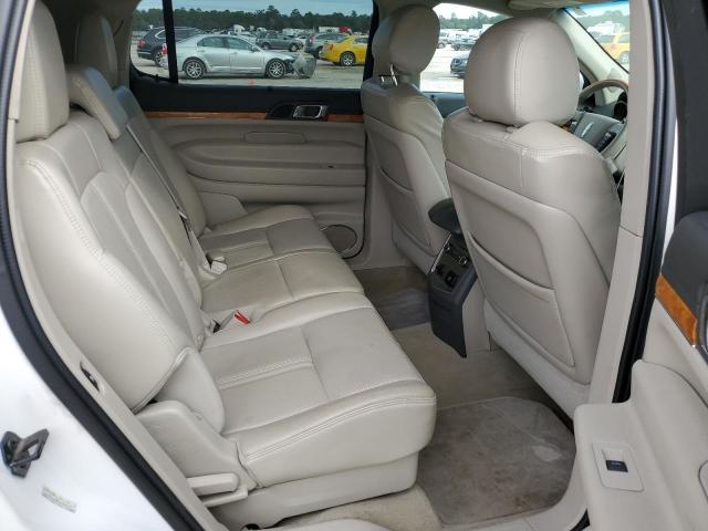 Photo 11 from auction – 2011 LINCOLN MKT with VIN 2LMHJ5AR2BBJ50946