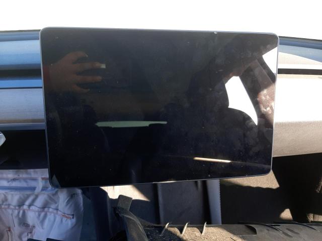Photo 9 from auction – 2022 TESLA MODEL Y with VIN 7SAYGAEE1NF405238