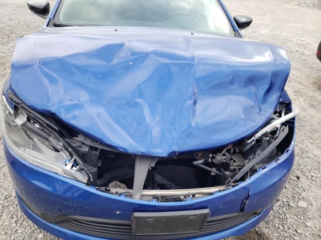 Photo 11 from auction – 2017 CHRYSLER 200 LX with VIN 1C3CCCFB7HN509312