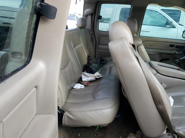 Photo 10 from auction – 2004 CHEVROLET SILVERADO with VIN 2GCEC19T441397657