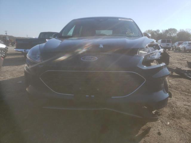 Photo 5 from auction – 2020 FORD ESCAPE SE with VIN 1FMCU9G66LUC03872