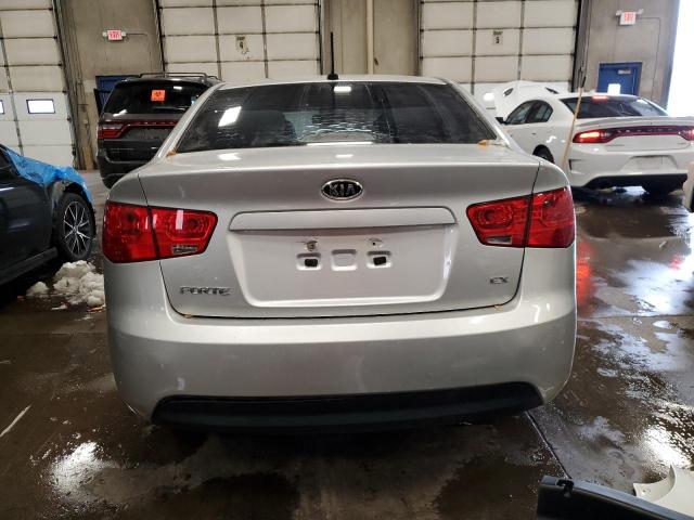 Photo 6 from auction – 2010 KIA FORTE EX with VIN KNAFU4A26A5818369