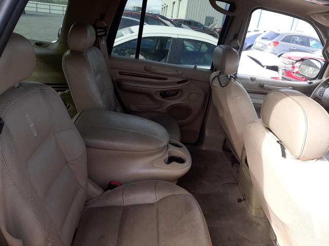 Photo 11 from auction – 2001 LINCOLN NAVIGATOR with VIN 5LMEU27R01LJ15913