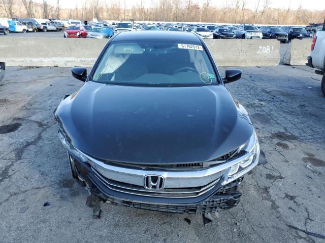 Photo 5 from auction – 2017 HONDA ACCORD LX with VIN 1HGCR2F34HA041853