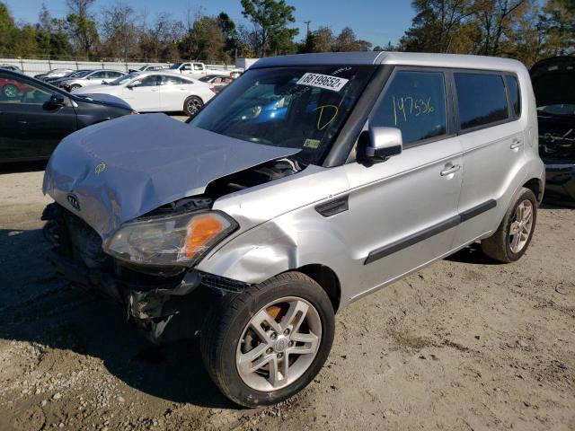 KIA SOUL + 2011 with VIN KNDJT2A27B7708005 - Photo from auction