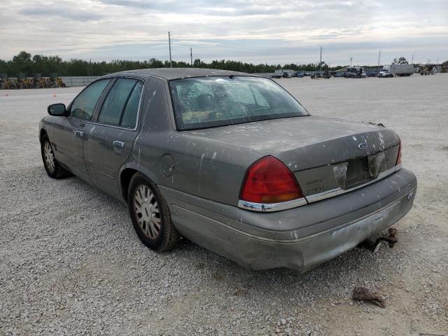 Photo 2 from auction – 2003 FORD CROWN VICT with VIN 2FAFP74W03X197552
