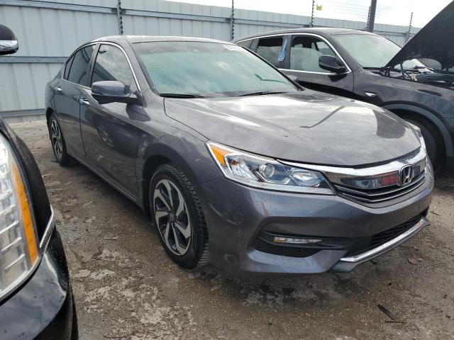 Photo 4 from auction – 2017 HONDA ACCORD EXL with VIN 1HGCR2F94HA040187